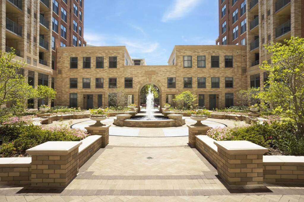 Bright And Cozy Apartment Near Pentagon City アーリントン エクステリア 写真