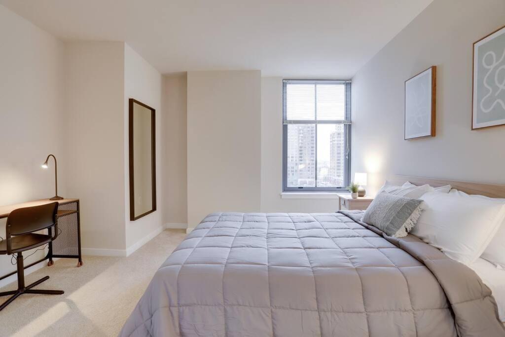 Bright And Cozy Apartment Near Pentagon City アーリントン エクステリア 写真